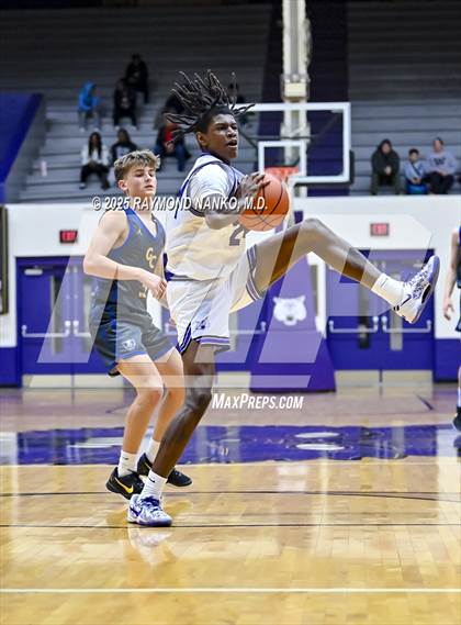 Thumbnail 1 in Greenfield-Central @ Muncie Central photogallery.