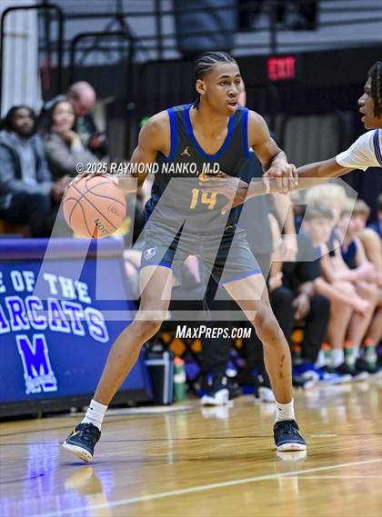 Thumbnail 3 in Greenfield-Central @ Muncie Central photogallery.