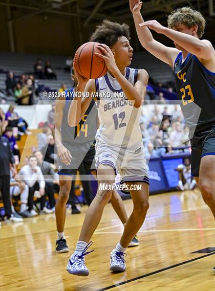 Thumbnail 3 in Greenfield-Central @ Muncie Central photogallery.