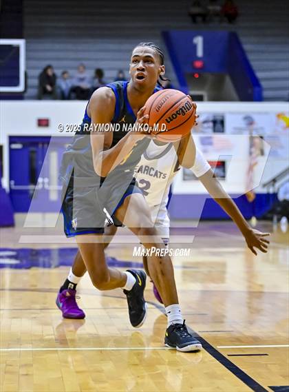 Thumbnail 2 in Greenfield-Central @ Muncie Central photogallery.