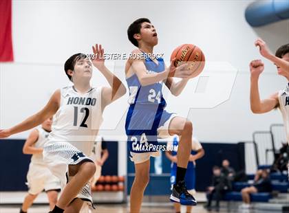 Thumbnail 3 in South San Antonio vs Hondo photogallery.