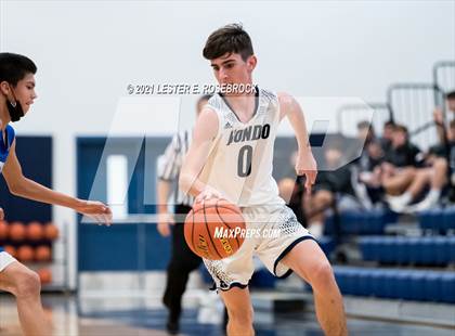 Thumbnail 2 in South San Antonio vs Hondo photogallery.