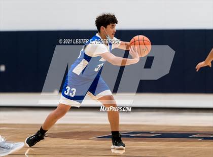 Thumbnail 2 in South San Antonio vs Hondo photogallery.
