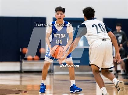 Thumbnail 3 in South San Antonio vs Hondo photogallery.