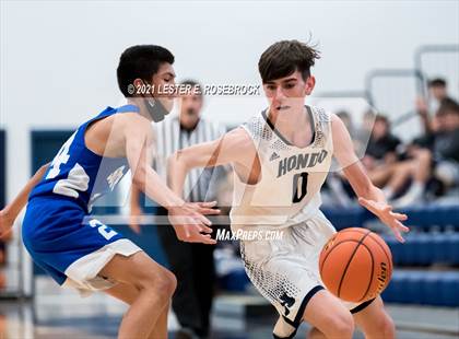 Thumbnail 3 in South San Antonio vs Hondo photogallery.