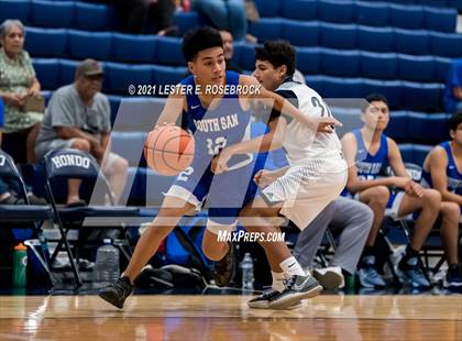 Thumbnail 3 in South San Antonio vs Hondo photogallery.