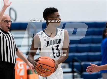 Thumbnail 1 in South San Antonio vs Hondo photogallery.
