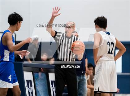 Thumbnail 1 in South San Antonio vs Hondo photogallery.