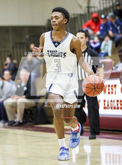 Thumbnail 1 in Bullard vs. Independence photogallery.