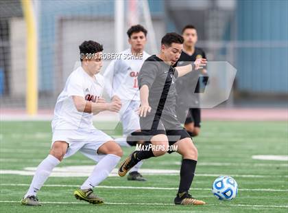 Thumbnail 3 in Livingston vs. Galt (CIF SJS D4 Final) photogallery.