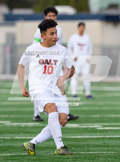 Thumbnail 1 in Livingston vs. Galt (CIF SJS D4 Final) photogallery.