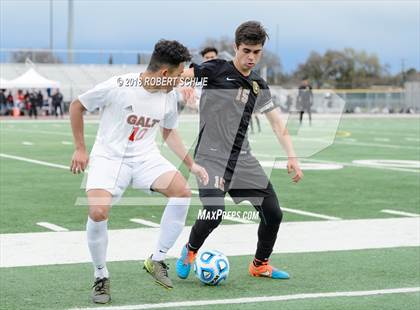 Thumbnail 2 in Livingston vs. Galt (CIF SJS D4 Final) photogallery.