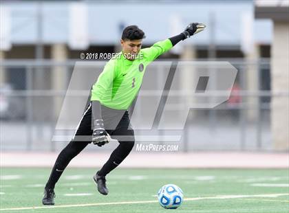 Thumbnail 3 in Livingston vs. Galt (CIF SJS D4 Final) photogallery.
