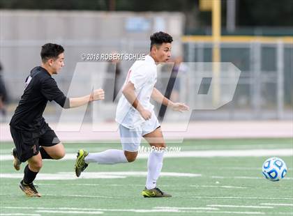 Thumbnail 2 in Livingston vs. Galt (CIF SJS D4 Final) photogallery.