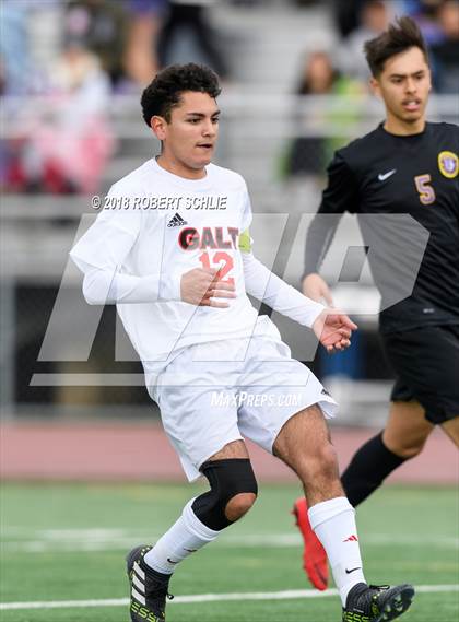 Thumbnail 2 in Livingston vs. Galt (CIF SJS D4 Final) photogallery.
