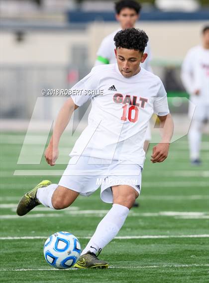 Thumbnail 2 in Livingston vs. Galt (CIF SJS D4 Final) photogallery.