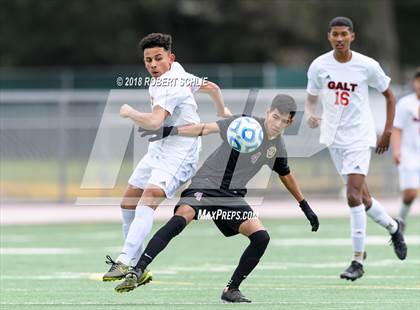 Thumbnail 2 in Livingston vs. Galt (CIF SJS D4 Final) photogallery.