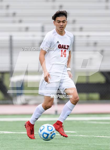 Thumbnail 1 in Livingston vs. Galt (CIF SJS D4 Final) photogallery.