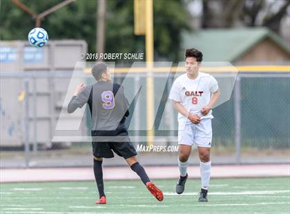 Thumbnail 1 in Livingston vs. Galt (CIF SJS D4 Final) photogallery.