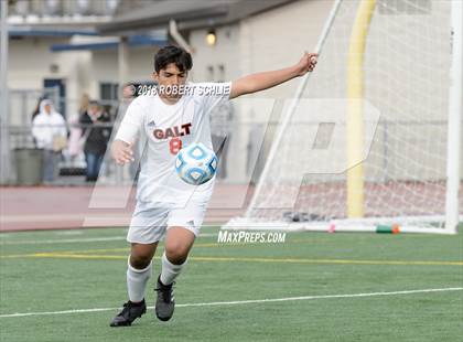 Thumbnail 3 in Livingston vs. Galt (CIF SJS D4 Final) photogallery.