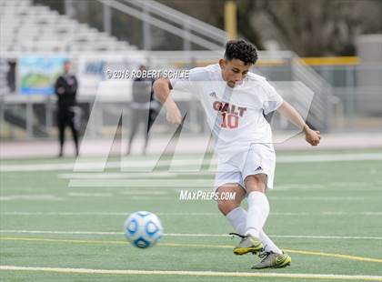 Thumbnail 2 in Livingston vs. Galt (CIF SJS D4 Final) photogallery.