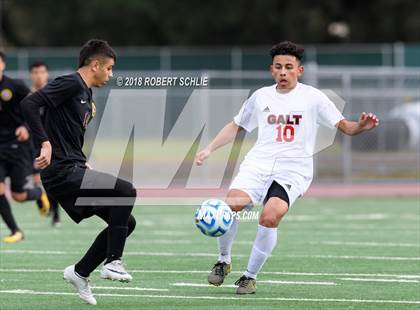Thumbnail 1 in Livingston vs. Galt (CIF SJS D4 Final) photogallery.