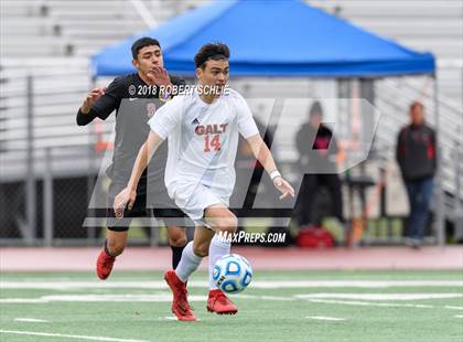 Thumbnail 3 in Livingston vs. Galt (CIF SJS D4 Final) photogallery.