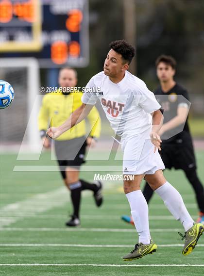 Thumbnail 2 in Livingston vs. Galt (CIF SJS D4 Final) photogallery.