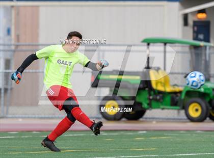 Thumbnail 2 in Livingston vs. Galt (CIF SJS D4 Final) photogallery.