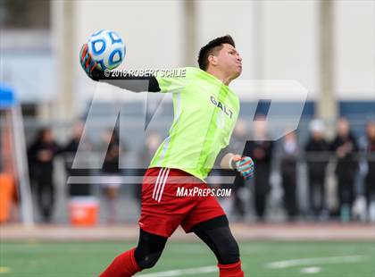 Thumbnail 3 in Livingston vs. Galt (CIF SJS D4 Final) photogallery.