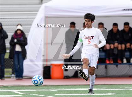 Thumbnail 2 in Livingston vs. Galt (CIF SJS D4 Final) photogallery.
