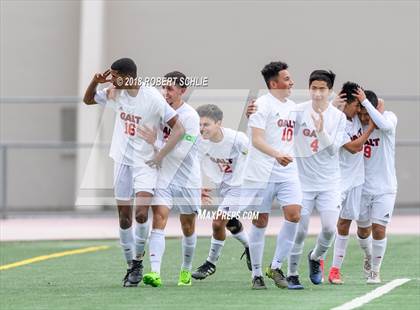 Thumbnail 3 in Livingston vs. Galt (CIF SJS D4 Final) photogallery.