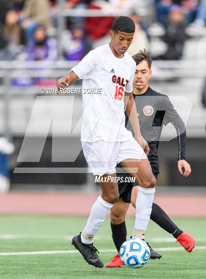 Thumbnail 3 in Livingston vs. Galt (CIF SJS D4 Final) photogallery.