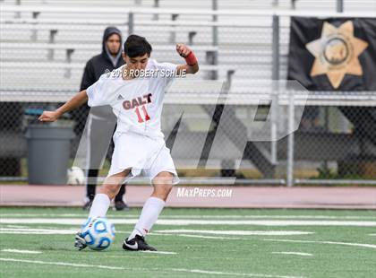 Thumbnail 2 in Livingston vs. Galt (CIF SJS D4 Final) photogallery.