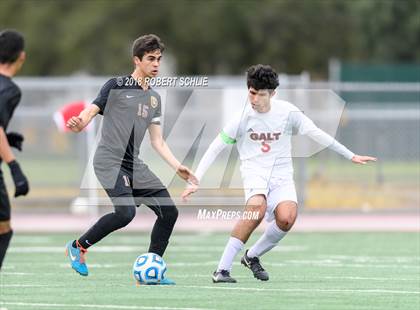 Thumbnail 1 in Livingston vs. Galt (CIF SJS D4 Final) photogallery.