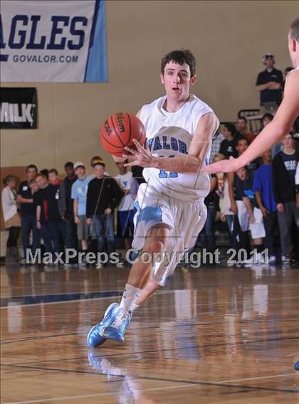 Thumbnail 3 in Alameda @ Valor Christian photogallery.