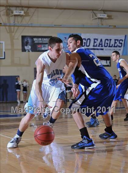 Thumbnail 3 in Alameda @ Valor Christian photogallery.