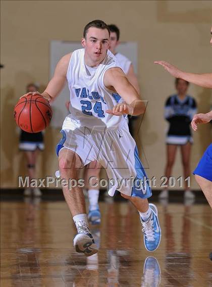 Thumbnail 2 in Alameda @ Valor Christian photogallery.