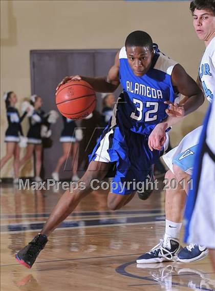 Thumbnail 2 in Alameda @ Valor Christian photogallery.