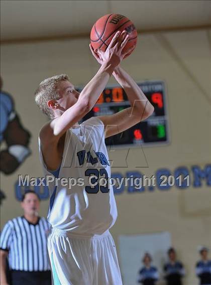 Thumbnail 3 in Alameda @ Valor Christian photogallery.