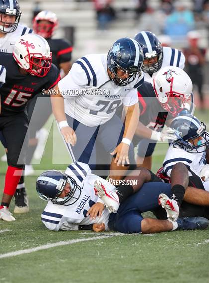 Thumbnail 3 in Marshall vs. View Park photogallery.