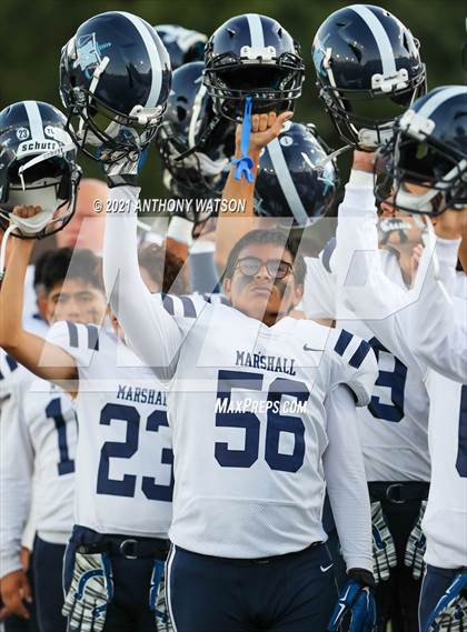 Thumbnail 3 in Marshall vs. View Park photogallery.