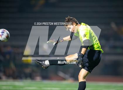 Thumbnail 2 in Santa Barbara @ Moorpark photogallery.