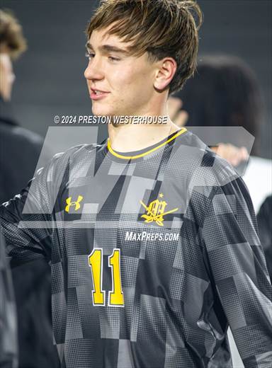 null - Photo 01