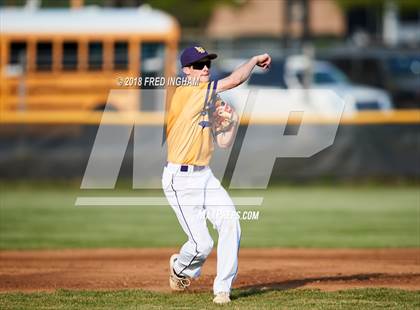 Thumbnail 2 in Lake Braddock @ West Springfield photogallery.