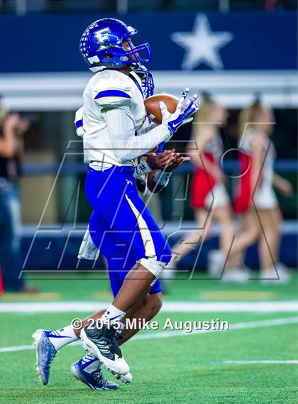 Thumbnail 3 in Frisco vs. Lovejoy photogallery.