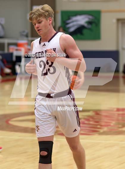 Thumbnail 3 in Clear Brook vs Deer Park (McDonald's Texas Invitational) photogallery.