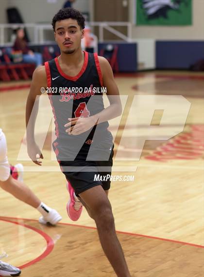 Thumbnail 1 in Clear Brook vs Deer Park (McDonald's Texas Invitational) photogallery.