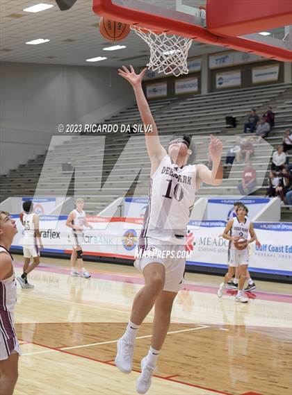 Thumbnail 3 in Clear Brook vs Deer Park (McDonald's Texas Invitational) photogallery.