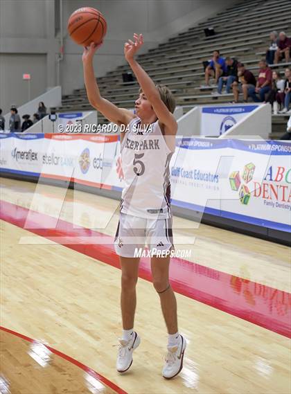 Thumbnail 3 in Clear Brook vs Deer Park (McDonald's Texas Invitational) photogallery.